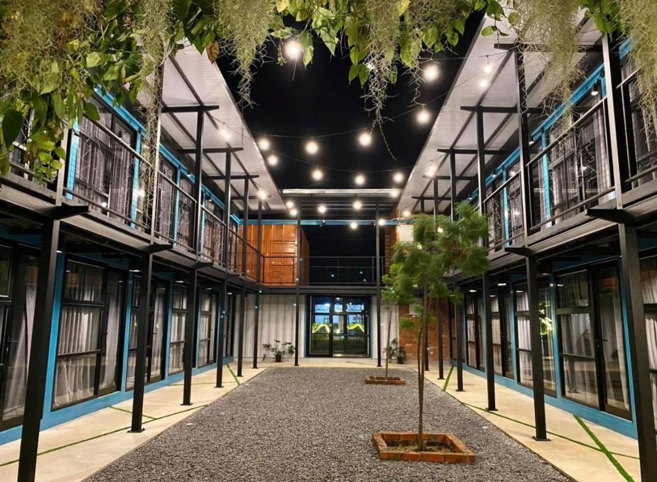 The Cozytainer Otel Taiping Dış mekan fotoğraf